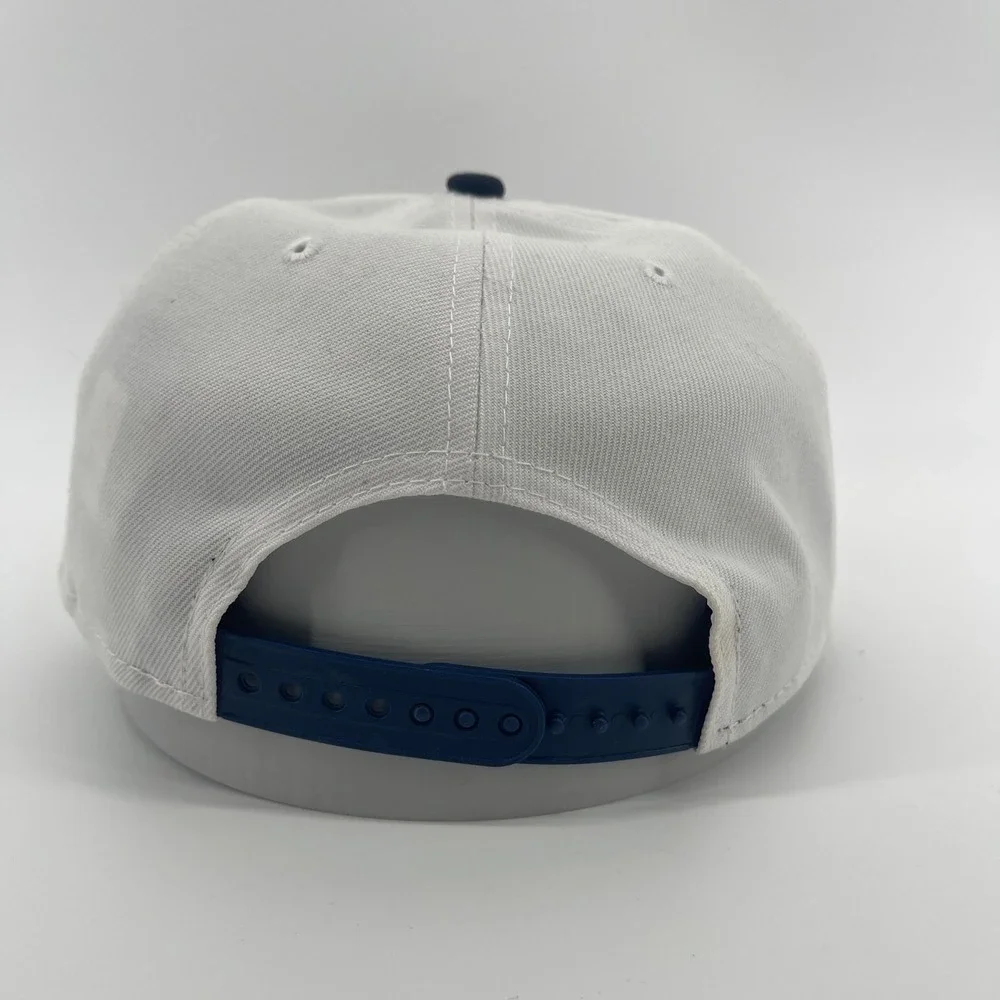 Atlanta Braves Snapback Hat Mens OSFM White Navy MLB New Era 9FIFTY Baseball Cap